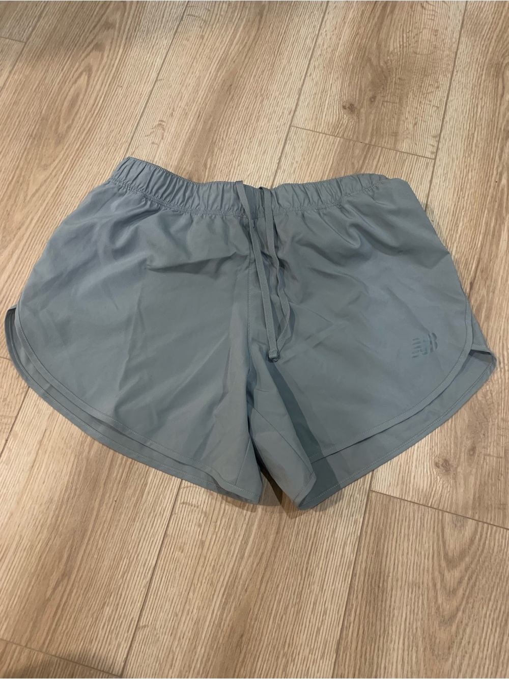 LIKE NEW New Balance Women's Light Gray Athletic Shorts